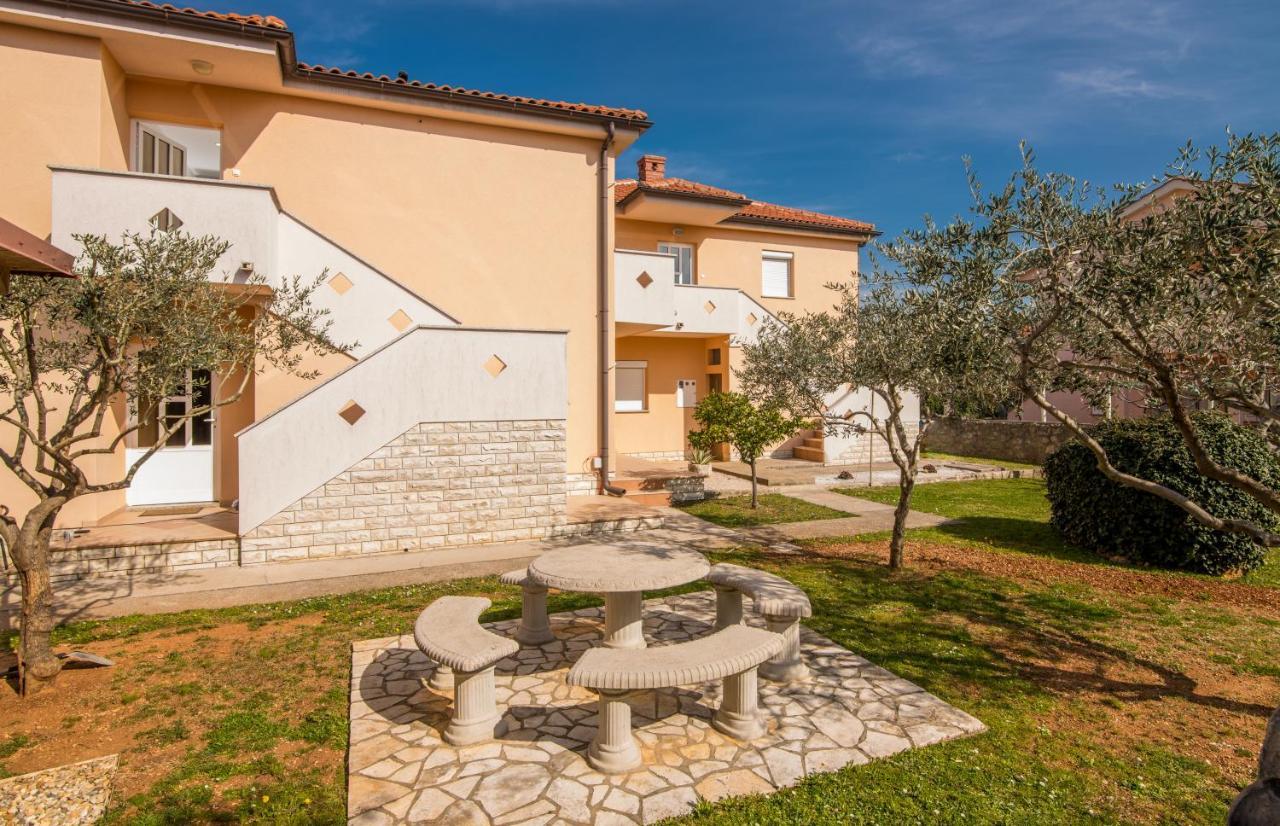 Apartman Luxury Lure Veglia Exterior foto