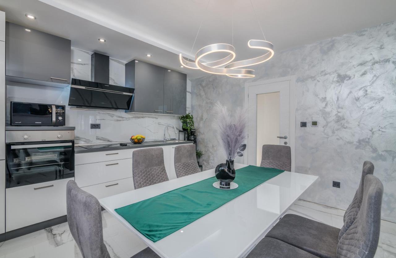 Apartman Luxury Lure Veglia Exterior foto